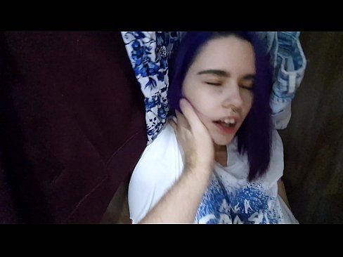 ❤️ Atradu savu māsu skapī un palīdzēju viņai beigt. ❤❌ Kvalitatīvs porno pie lv.xxxifuck.ru ❌️❤